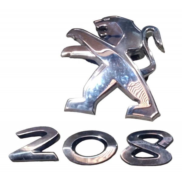 Emblema 208 Logo Tampa Traseira Peugeot 208 2018 Detalhe