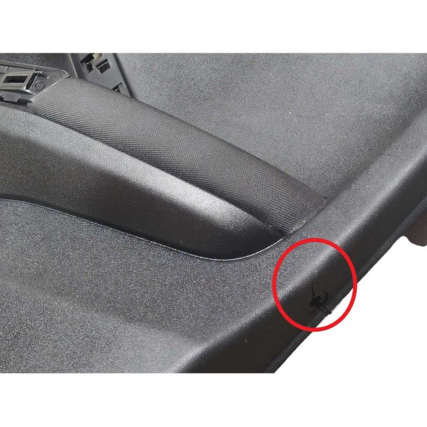 Forro Porta Dianteira Direita Peugeot 208 2018 Usado Detalhe