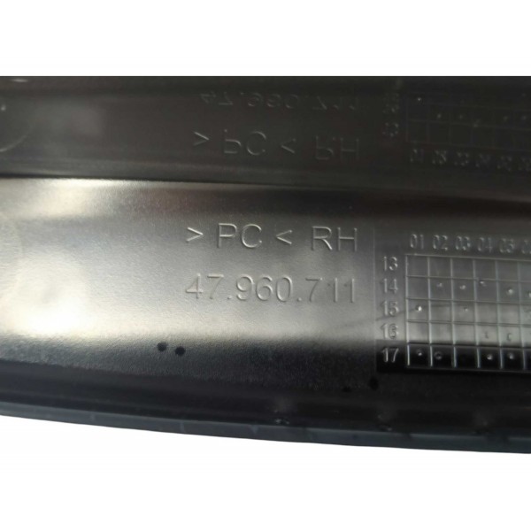 Farol Direito Fiat Uno 2015 A 2021 Original